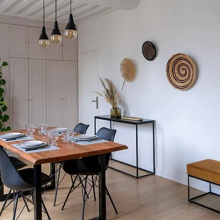 Triplex De Charme En Hypercentre De Апартаменты Кан